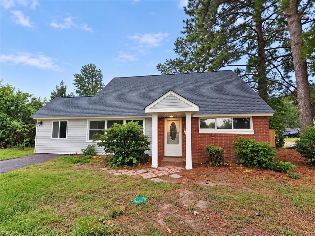 1801 South Lakeland Drive
