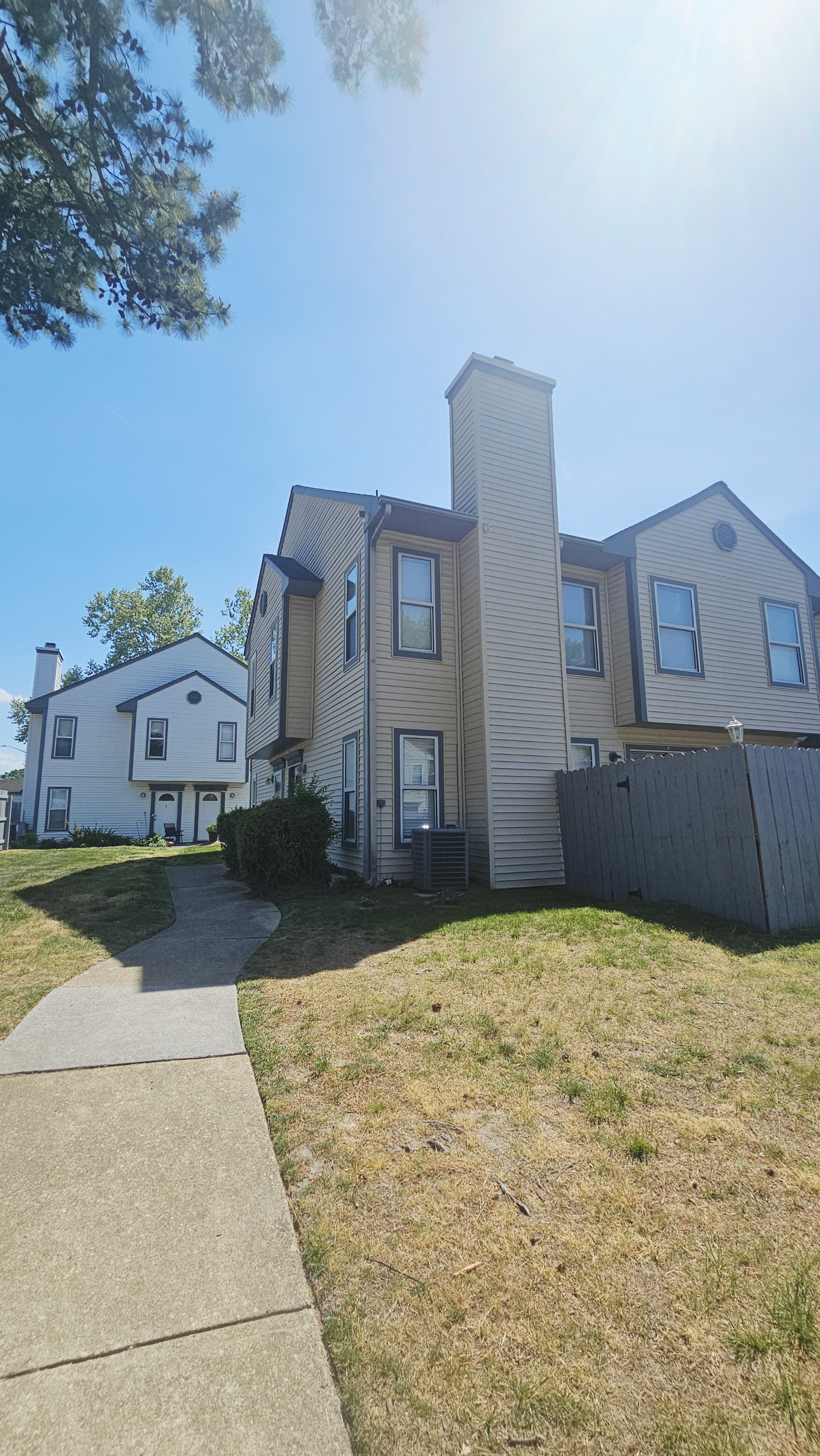 812 Zircon Court