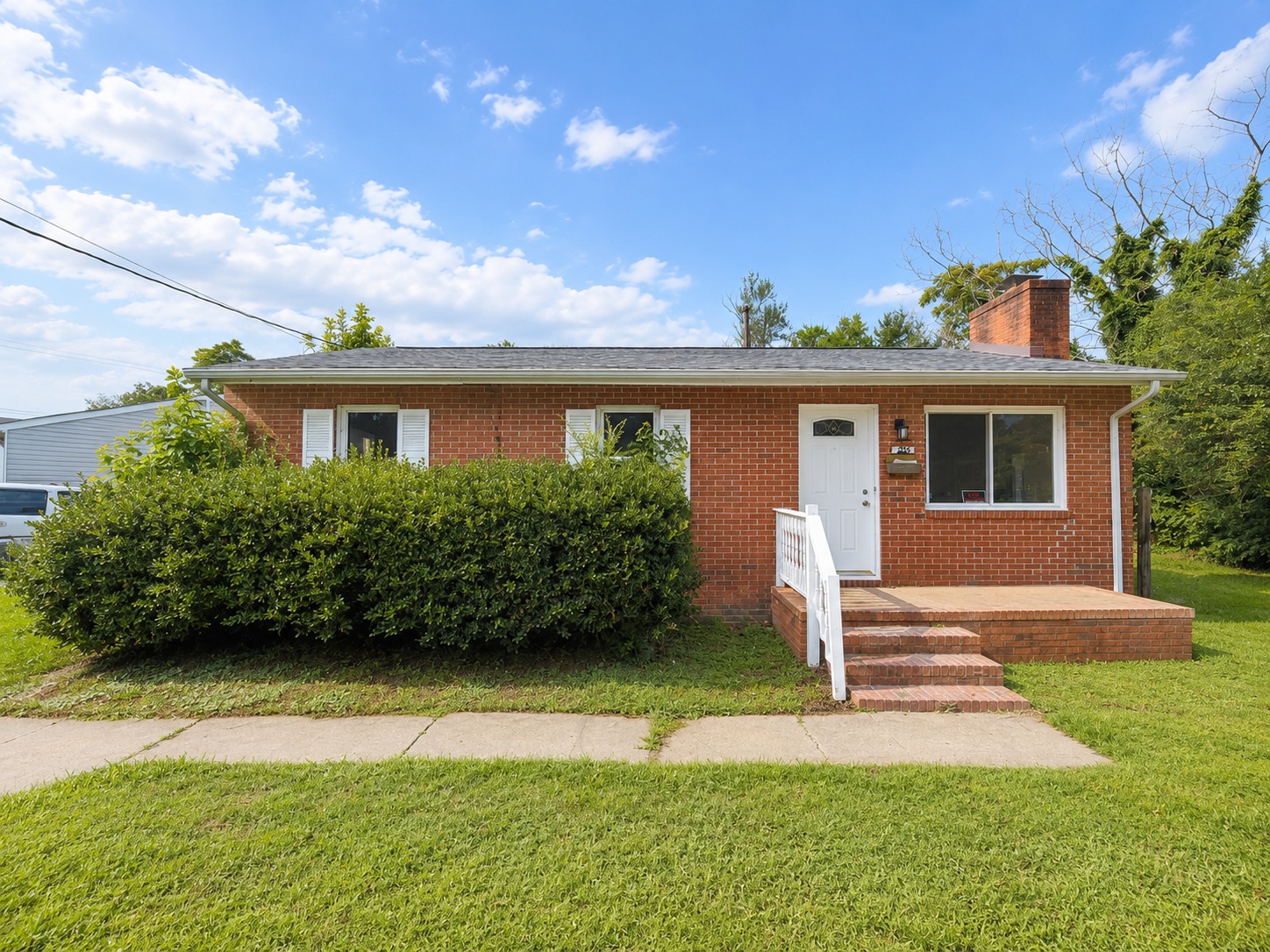 405 Institute Drive